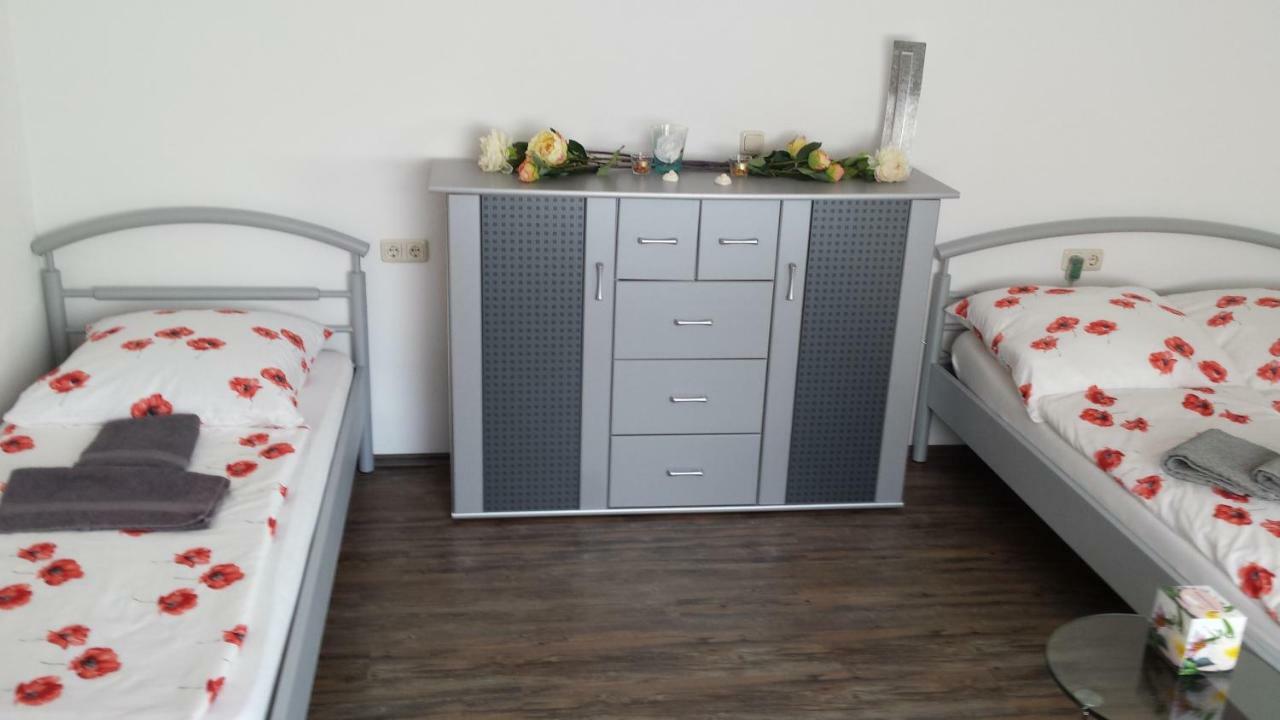 Ferienwohnung Baur Tussenhausen Exteriör bild