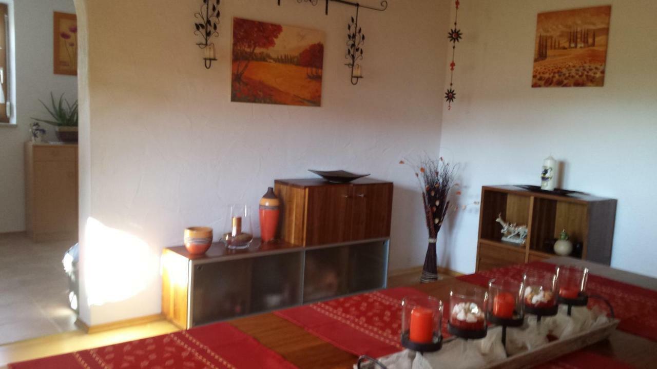 Ferienwohnung Baur Tussenhausen Exteriör bild