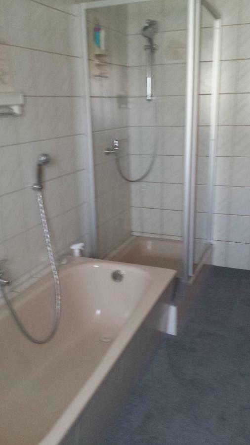 Ferienwohnung Baur Tussenhausen Exteriör bild